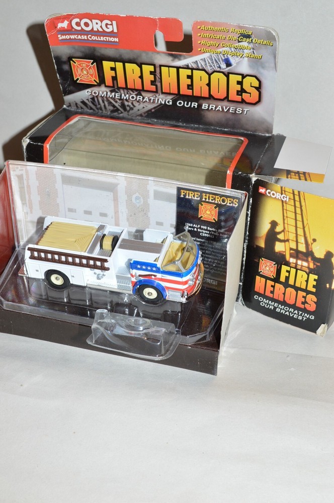 1960 LaFrance Fire Engine Truck by Corgi - USA Heroes Star Stripes Edition