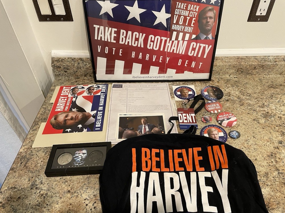 The Dark knight Harvey dent Movie Memorabilia