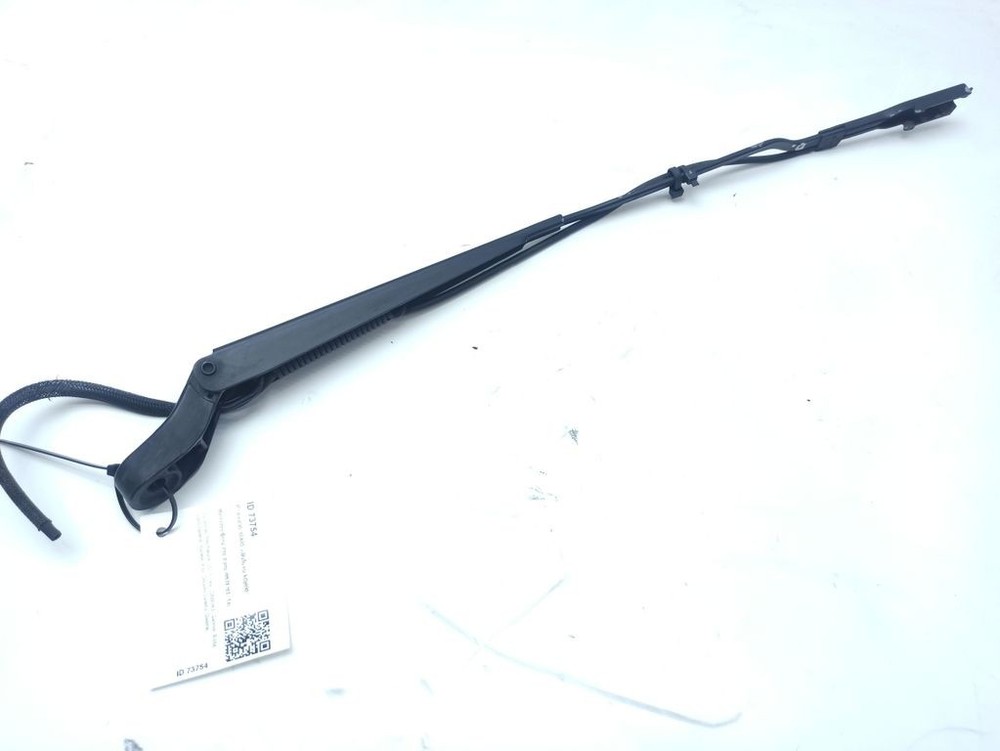 Mercedes-Benz Vito Viano W639 LHD Front wiper blade arm A6398200844 PUM73754