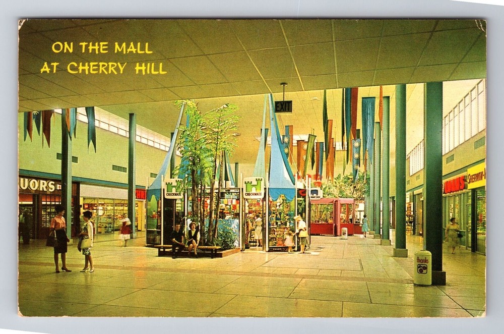 Vintage postcard of Market Square Mall at Cherry Hill New Jersey  