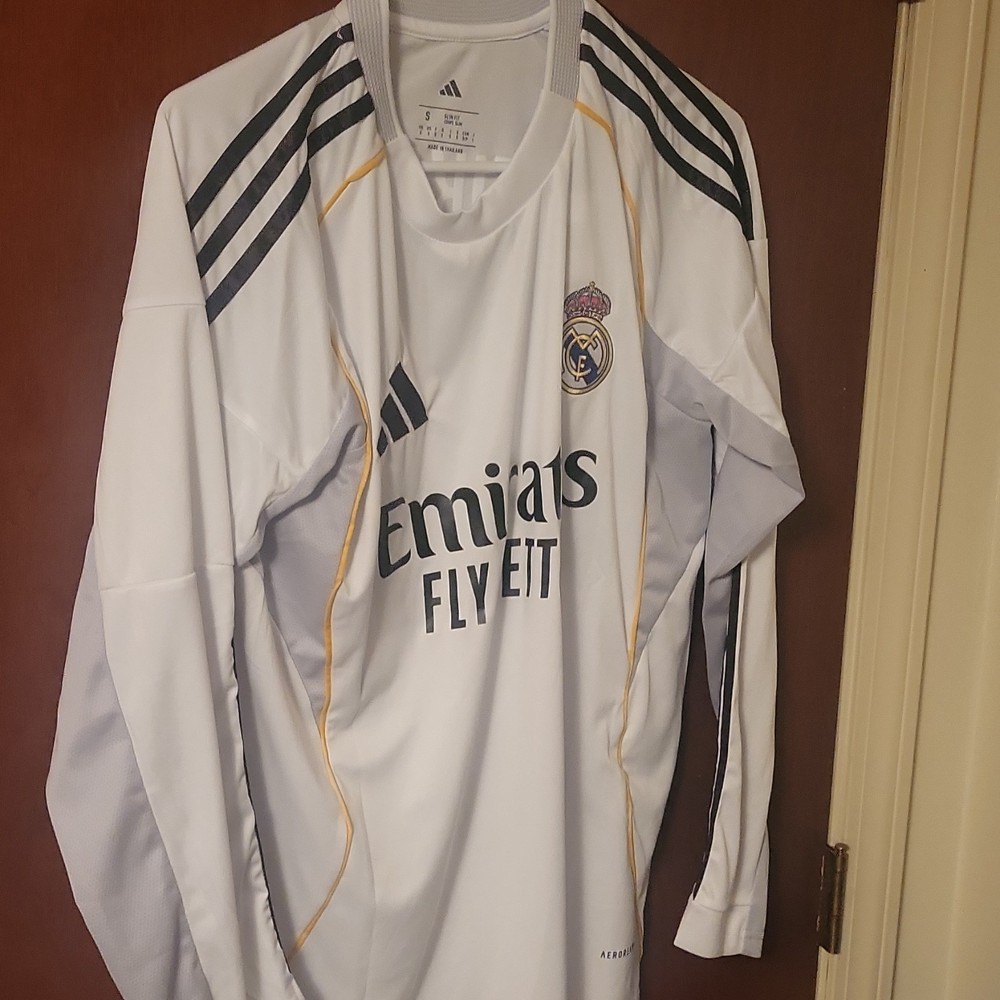 adidas Real Madrid DEIKEN 7 White Black Gold Soccer Jersey Size S