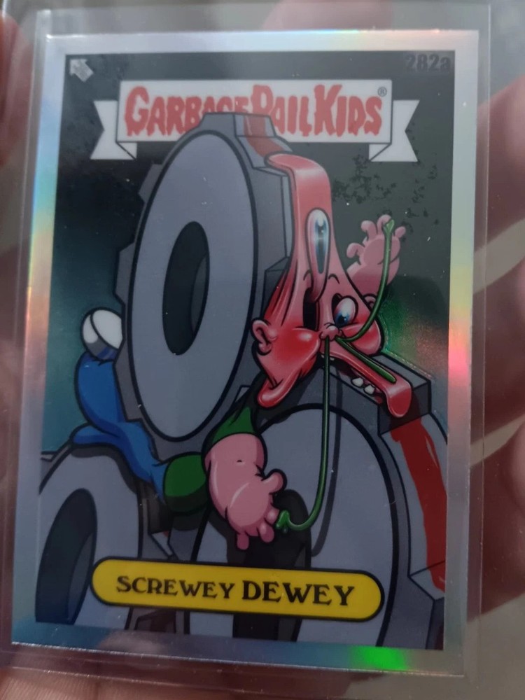 2024 GPK Topps Chrome Series 7 Screwey Dewey Art By Rory Error -282a Missing “R”