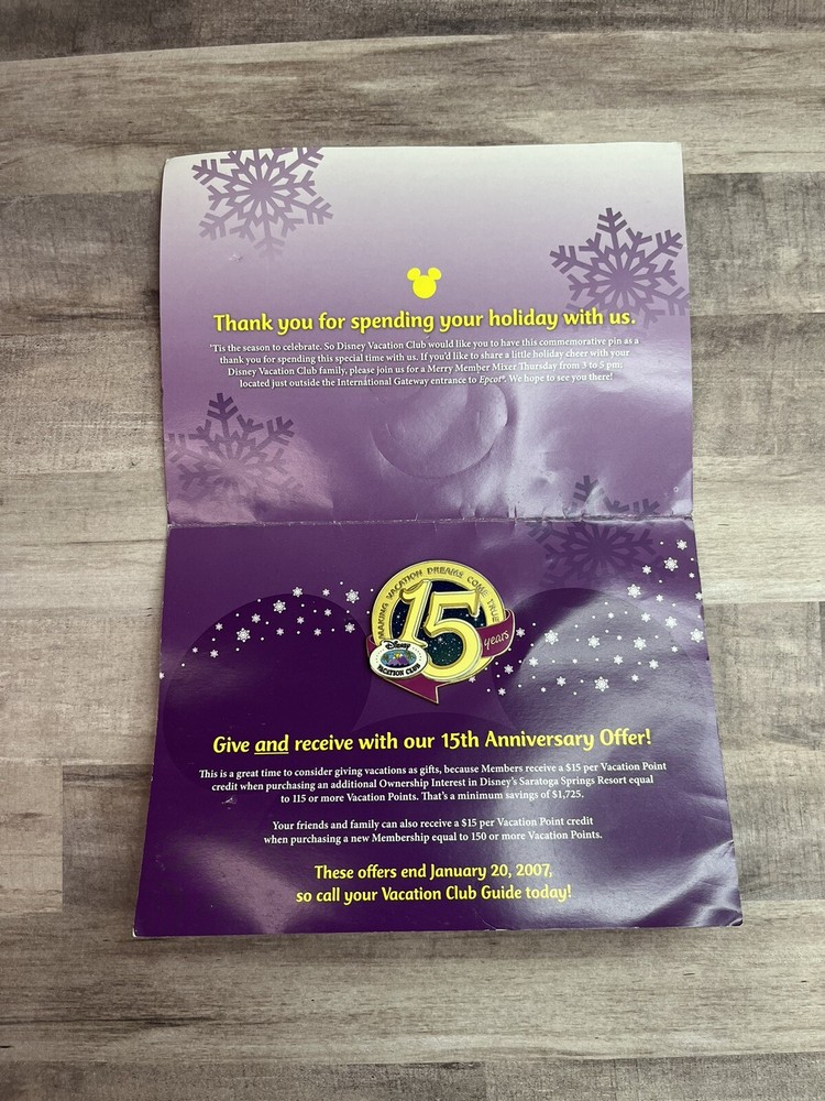 Walt Disney Vacation Club 15 Years Large Big Pin Exclusive Limited Edition New-image