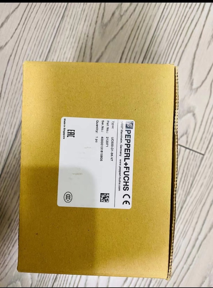 Pepperl-Fuchs UC500-D1-3K-V7 IN  NEW  BOX  ALL NEW