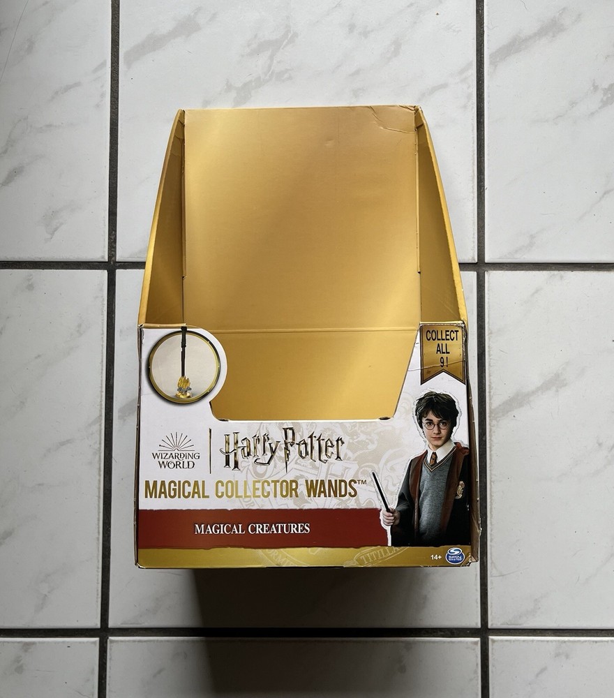 Harry Potter Collector Wands Magical Creatures Display Set