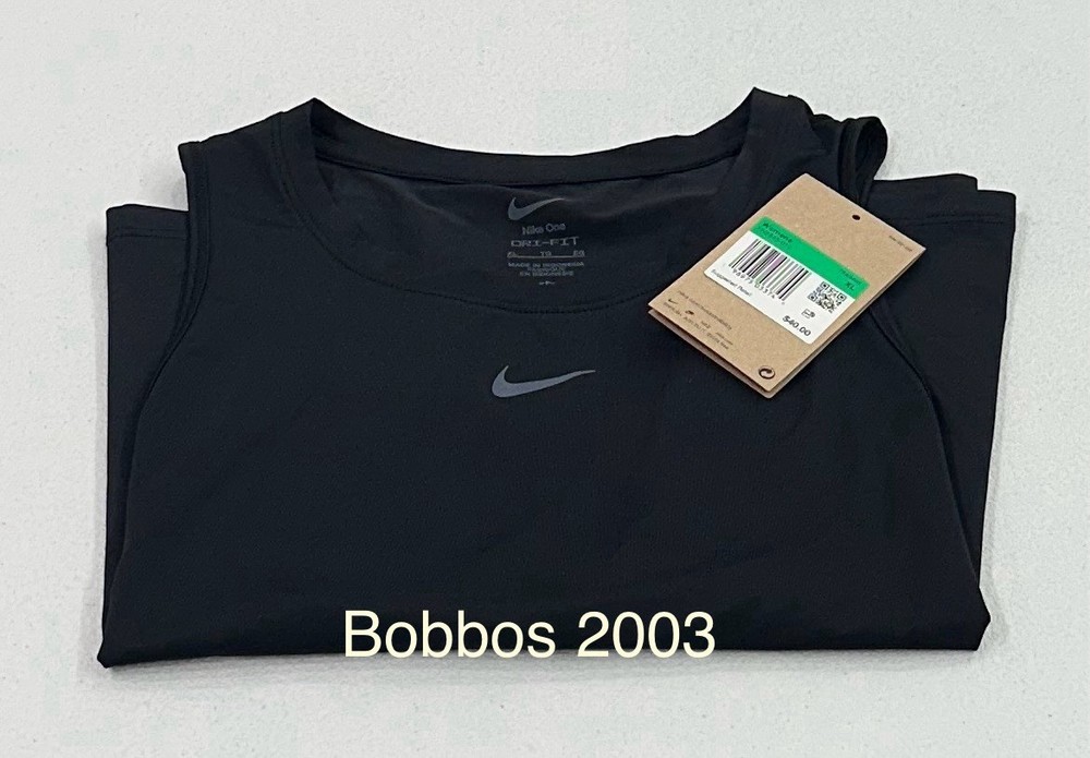 Nike Women's Classic Training Cropped Tank Top, Black, Size XL
