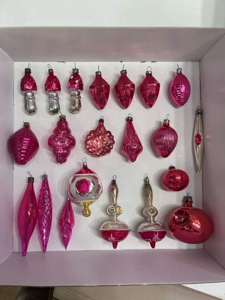 Huge Lot 21pc Vintage Soviet Pink Glass Christmas Ornaments USSR Mercury Indent