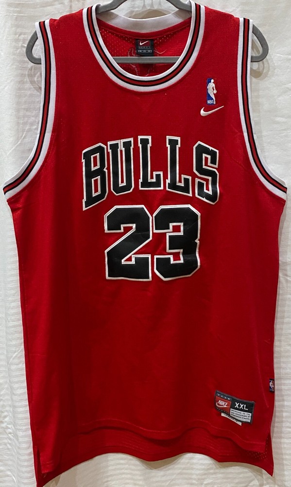 Vintage Nike Jersey Men's 2XL Red Pullover NBA Chicago Bulls Michael Jordan #23