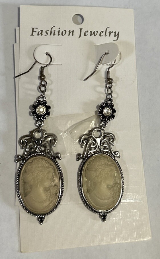 Victorian style Long Earrings