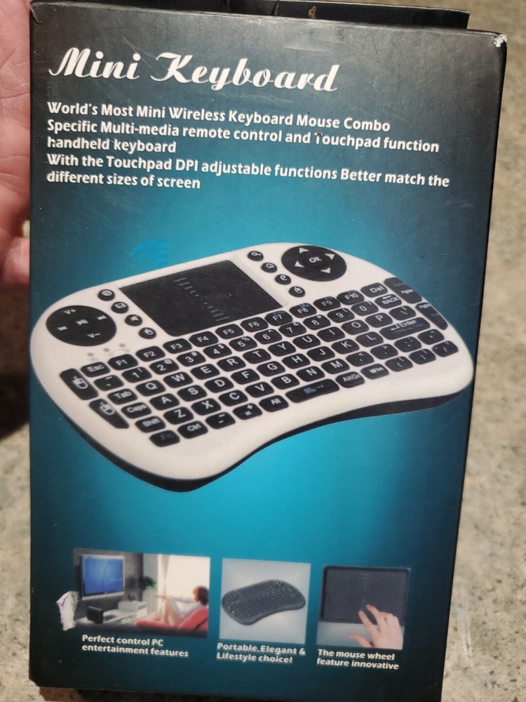 New Rii Mini RT-MWK08 Wireless 92-Key QWERTY Keyboard with Built-in Touchpad and Mouse USB Receiver