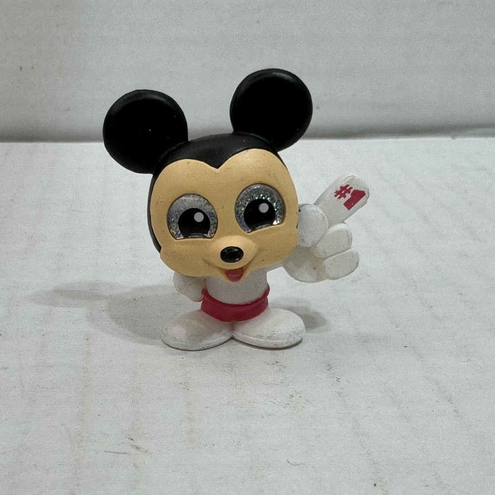 Disney Doorables Academy Series Mickey Mouse Exclusive Collectible