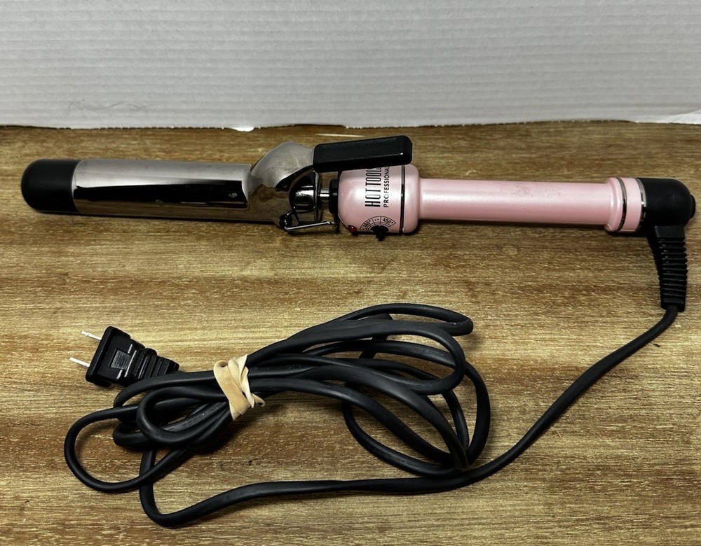Hot Tools 1 Inch Pink Titanium Curling Iron Wand for Salon-Quality Styling
