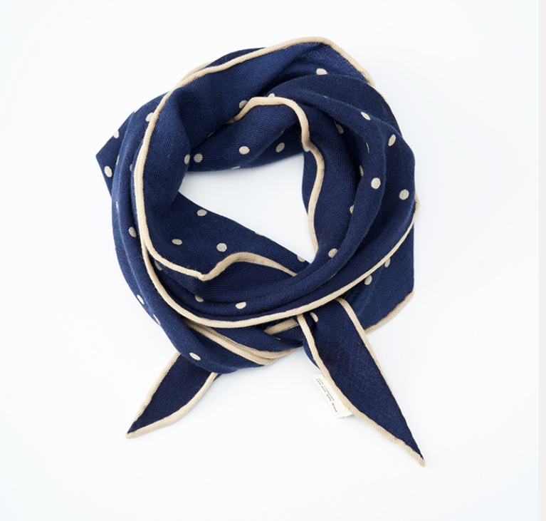 70% Cashmere 30% Silk point Print Squre Bandana 134X41cm Neckerchief Women