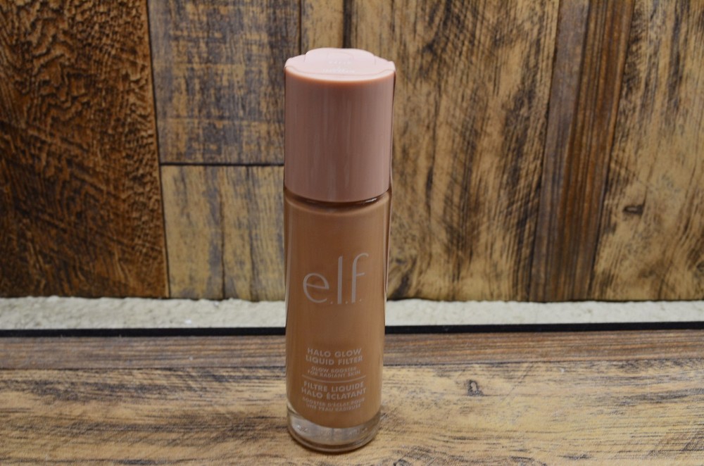 e.l.f. Halo Glow Liquid Filter in Shade Fair 1.06 Fl Oz for Radiant Skin