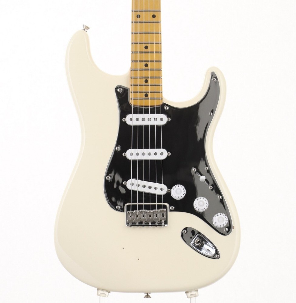 Fender Nile Rodgers Hitmaker Stratocaster electric guitar