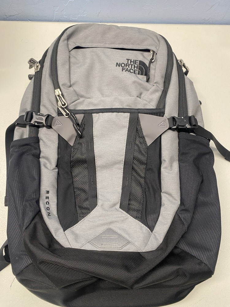 The North Face Recon Backpack NF0A3KV1EM6 in Black Heather Grey  