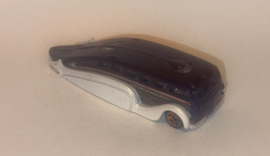 HOT WHEELS Loose Crooze Low Flow (Purple Version)