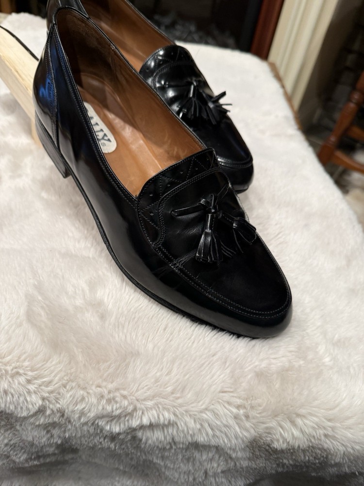 Bally Black Leather Tassel Loafer Men's Dress Shoes Almond Toe