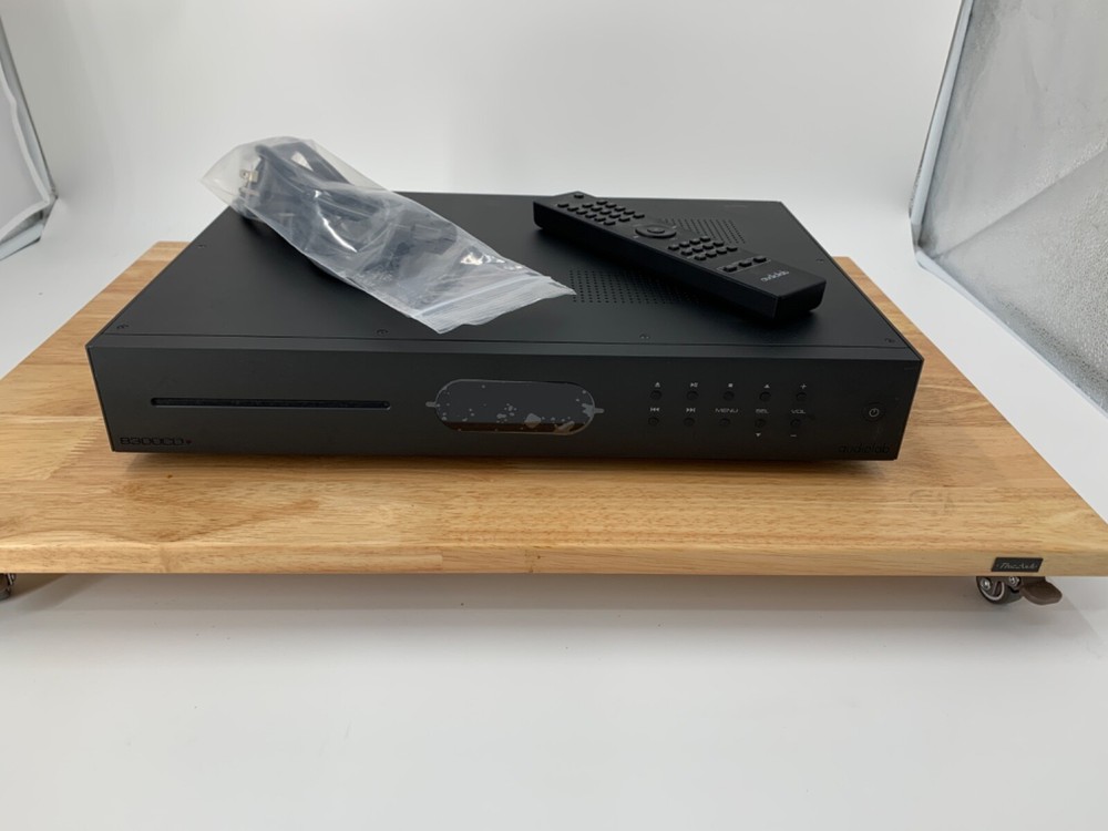 Audiolabs  8300  - CD/DAC/ Preamp   OPEN Box  NEW MSRP$1499 Clearance Sale-image