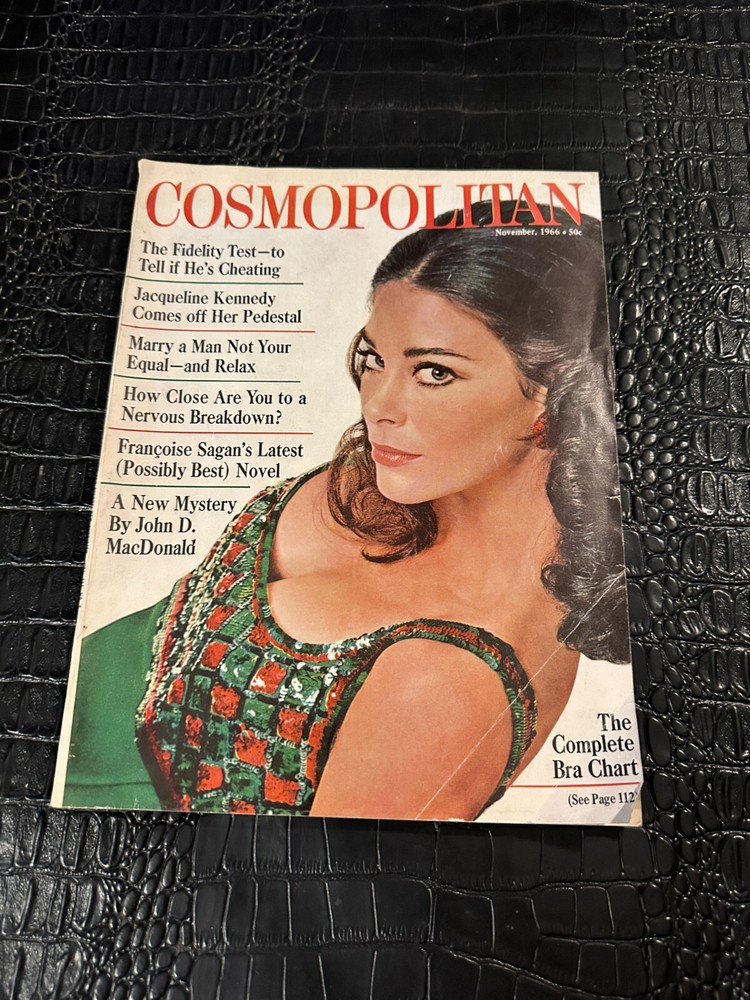 Vintage November 1966 Cosmopolitan fashion magazine