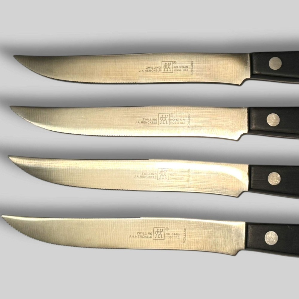 ZWILLING No-Stain Steak Knives Set of 4 – Gently Used High-Quality Cutlery