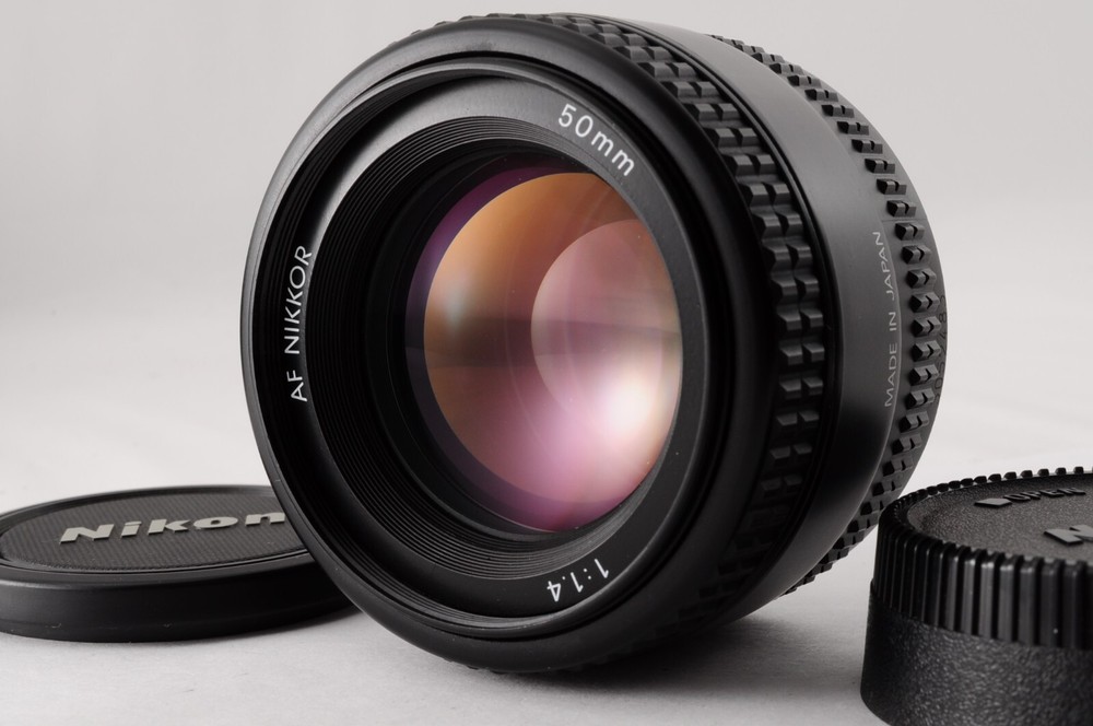 Near Mint Nikon AF Nikkor 50mm f1.4 Prime Lens with Caps Japan Import