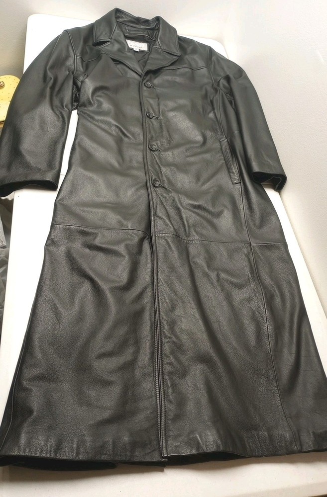 Wilsons Leather M.Julian XL (56 INCHES) Long Black Leather Button-Up Coat NICE