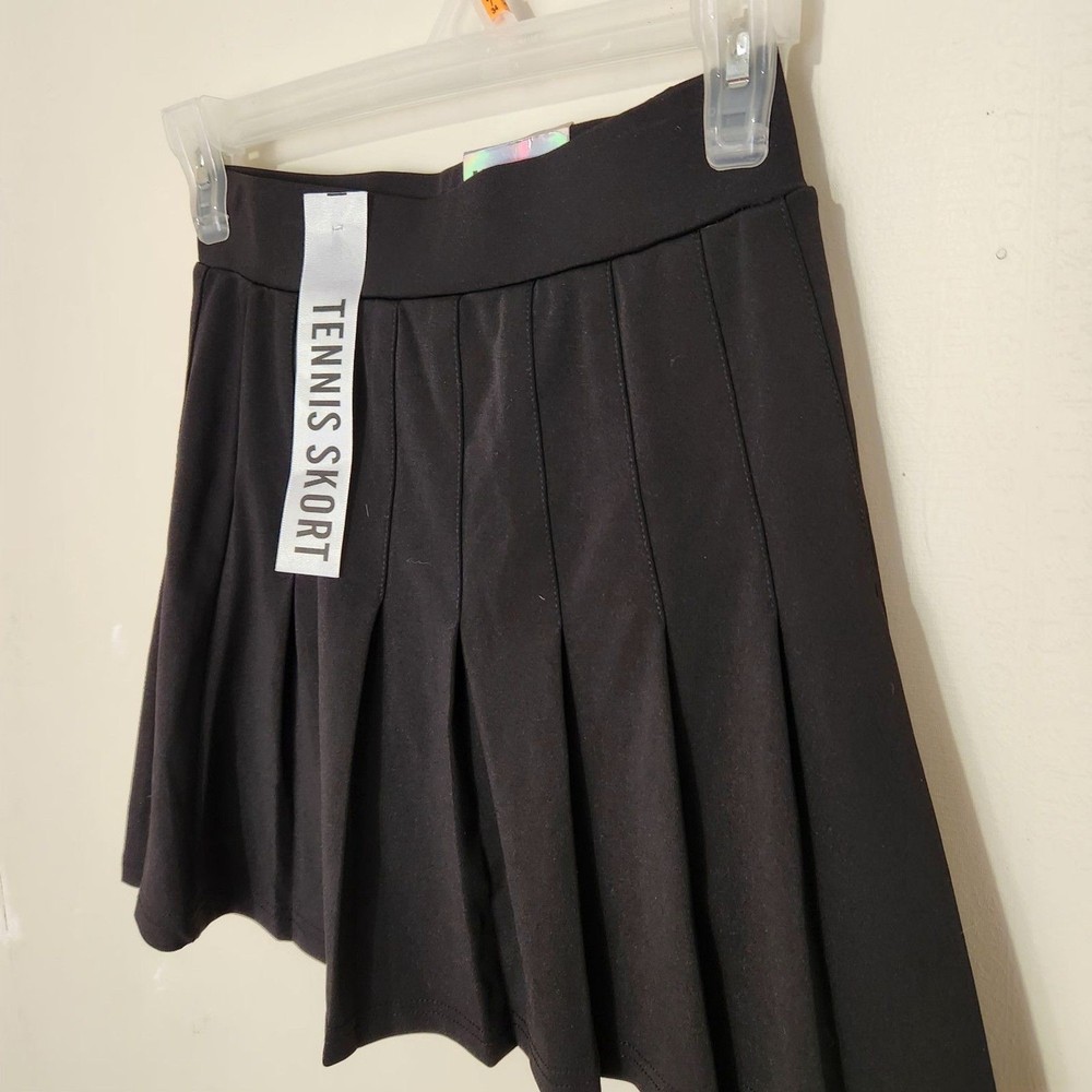 Indero womens small black pleated tennis skort Active Collection