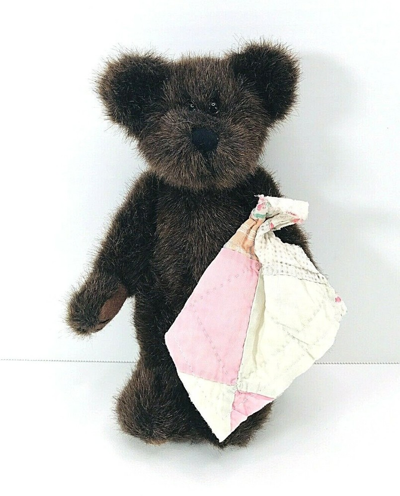 Vintage Boyd’s Bear Jointed Stuffed Plush Dark Brown with Security Blanket Quilt