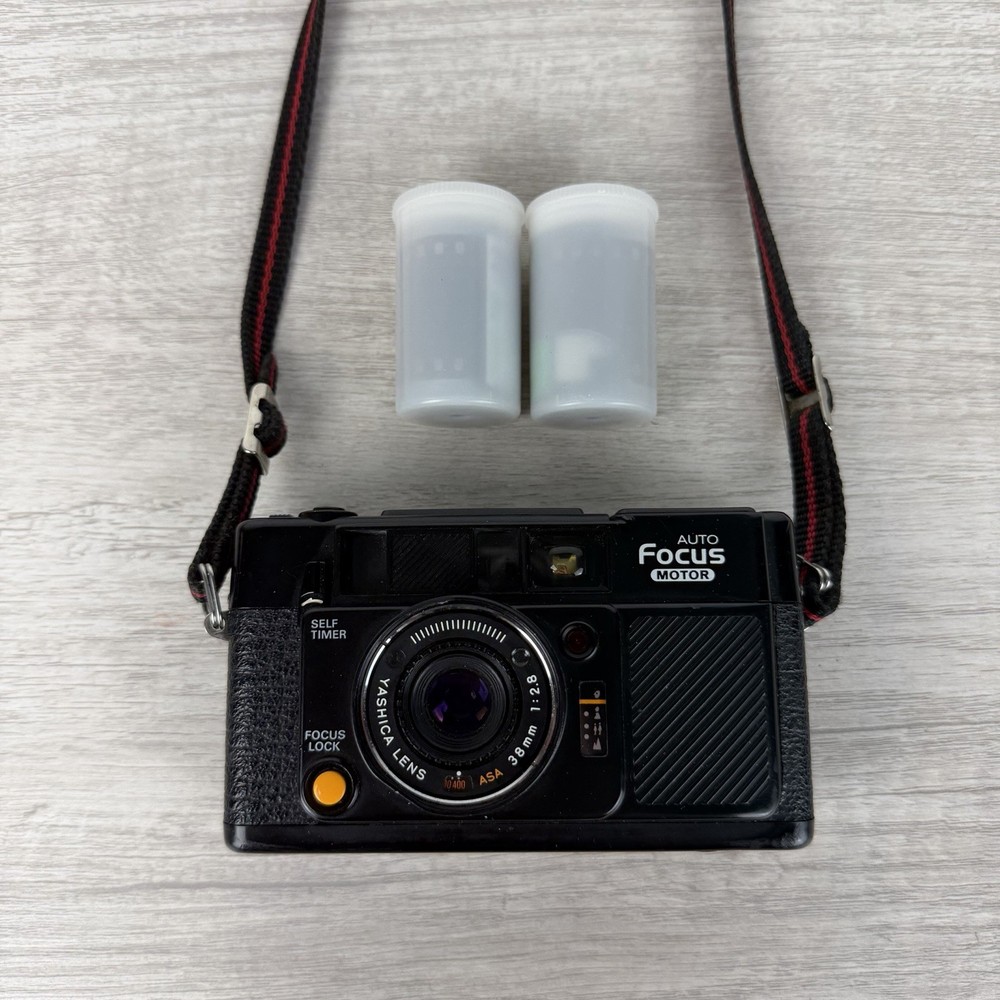 Yashica Auto Focus Motor Full Automatic 35mm Film Camera 38mm f2.8 Prime Japan