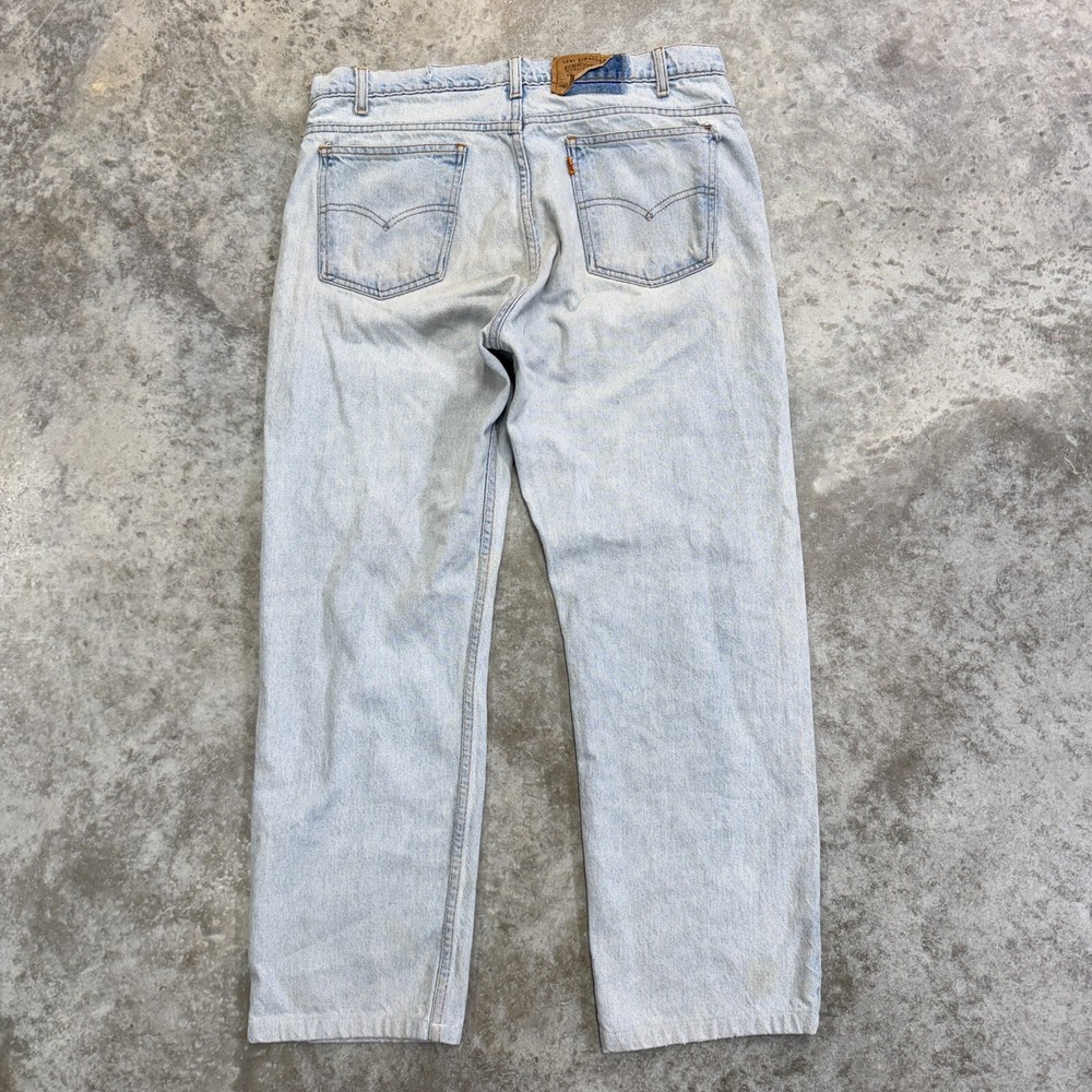 Vintage Levis 550 jeans mens 36 x 28 orange tab light wash distressed relaxed