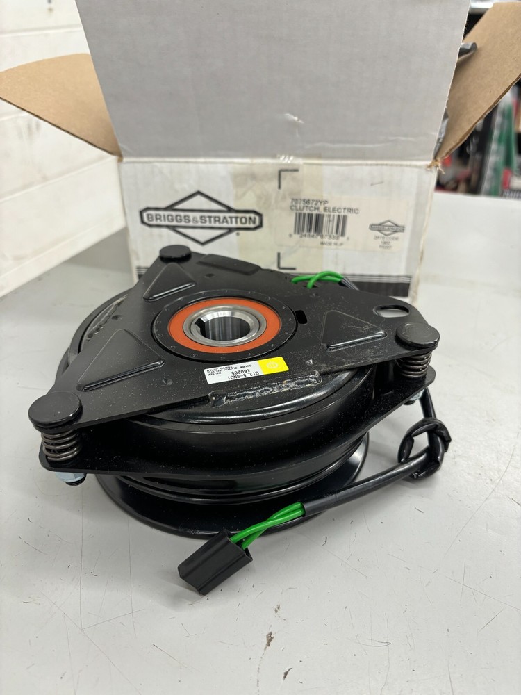 7075672YP Genuine OEM SNAPPER PRO Electric Clutch