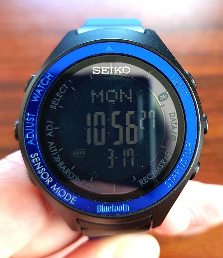 SEIKO Limited Edition Digital Solar Smartwatch WNW-SA02A Rare Outdoor Model