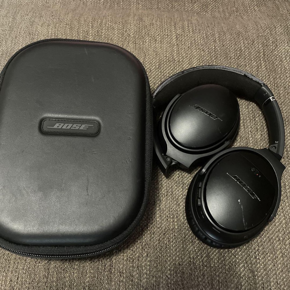 Noise-Cancelling QuietComfort Wireless Headphones for Immersive Sound & All-Day Comfort