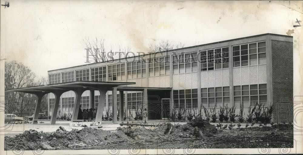 Press Photo Construction of St. Matthew the Apostle Parish school building