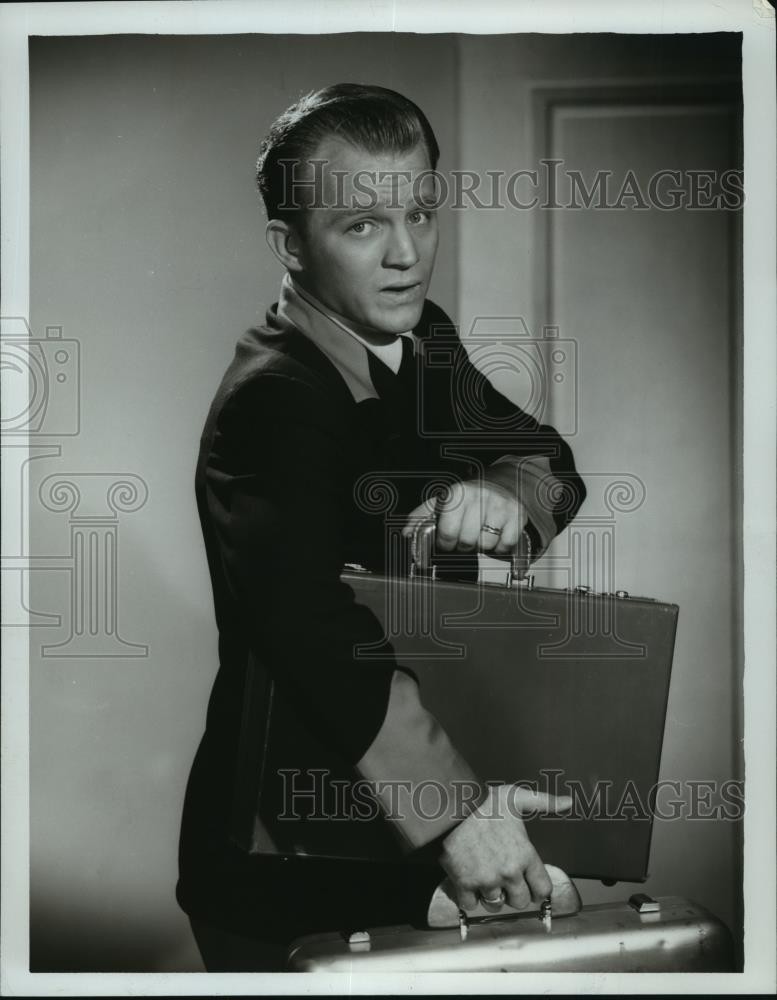 1964 Press Photo TV time with Gary Crosby - mjx25554