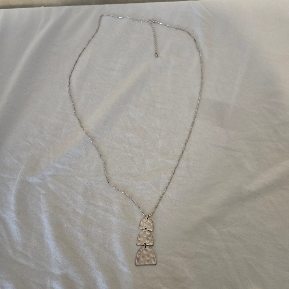 Silver Tone Hammered Triple Drop Pendant Necklace Adjustable Chain