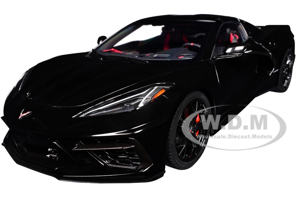 2020 Chevrolet Corvette C8 Stingray Black 1:18 Scale Diecast Model by AutoArt 71280