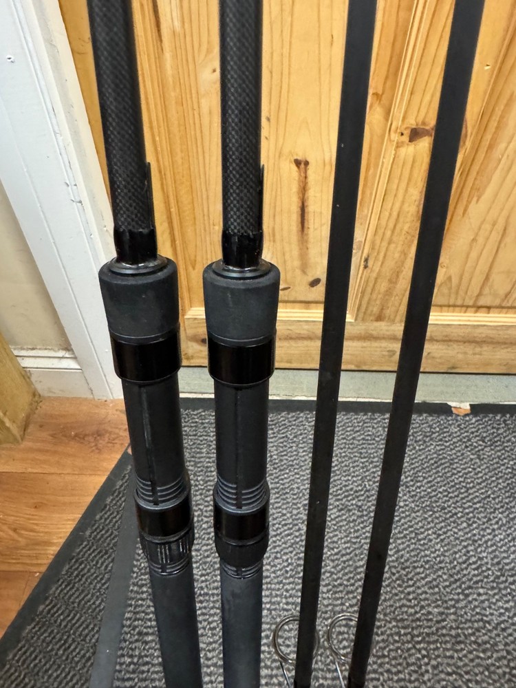 CARP FISHING TACKLE - 2 x HARRISON ACURIX CARP RODS 12ft 2.75lb 40mm FULL DUPLON
