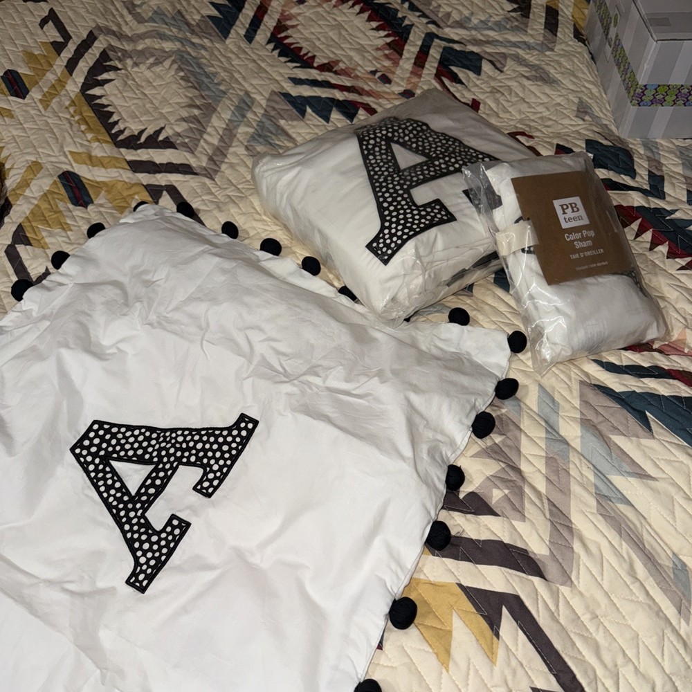 Pottery Barn Teen Full-Queen Duvet Cover and 2 Standard Shams in Vibrant A Color New With Tags  