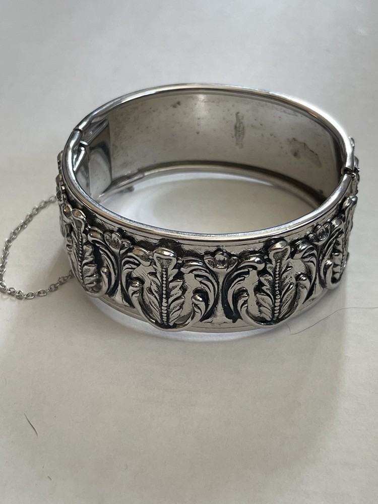 Vintage Whiting & Davis Cuff Bracelet Victorian Revival Silver