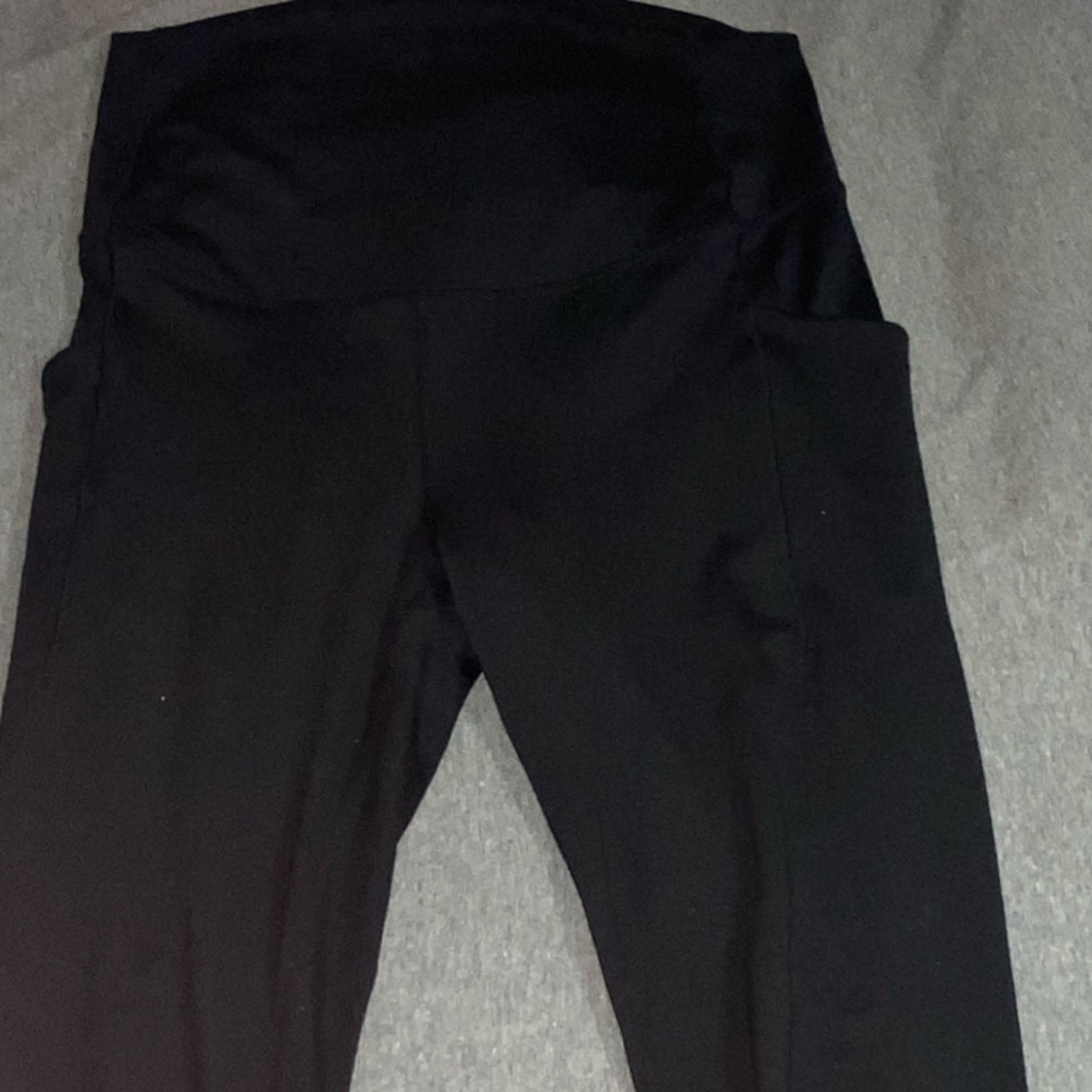 Fabletics PureLuxe Black Solid Leggings Women's Regular Size