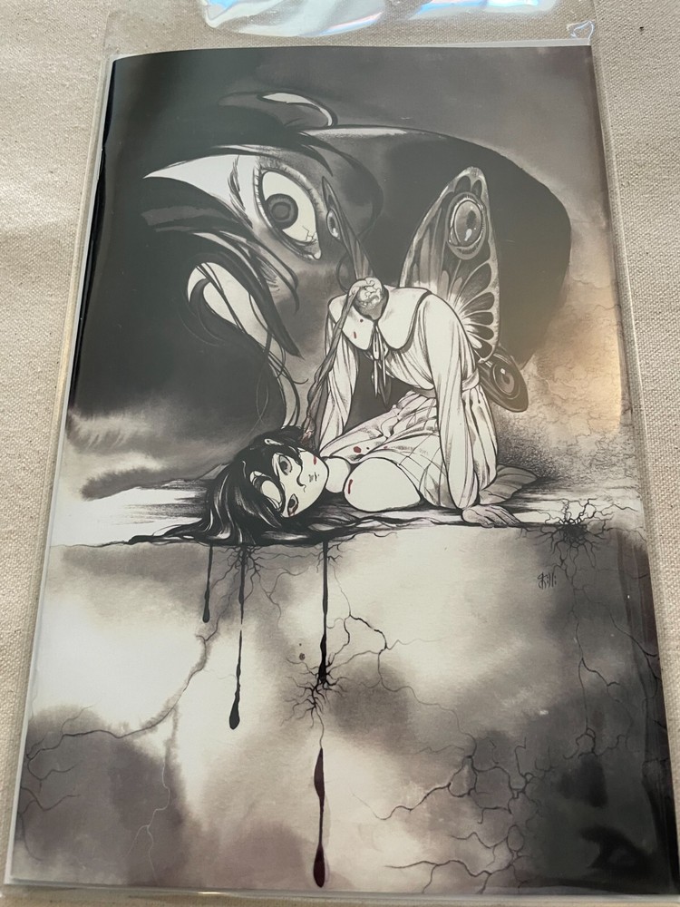 Hello Darkness #1 Peach Momoko Glow SDCC 2024 Cover Limited 200