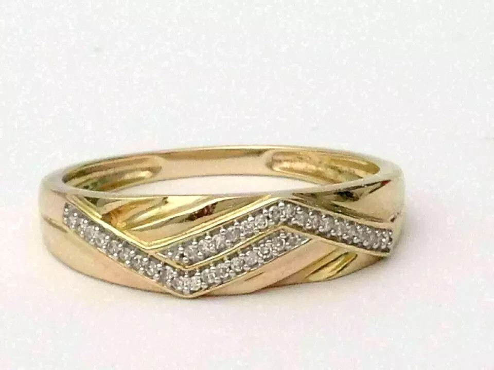 3Ct Round Moissanite Men's Wedding Ring in 14k Yellow Gold