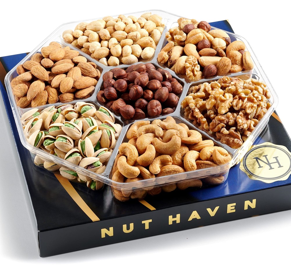 Holiday Christmas Nuts Gift Basket - Assortment Of Sweet & Roasted Salted Nut...