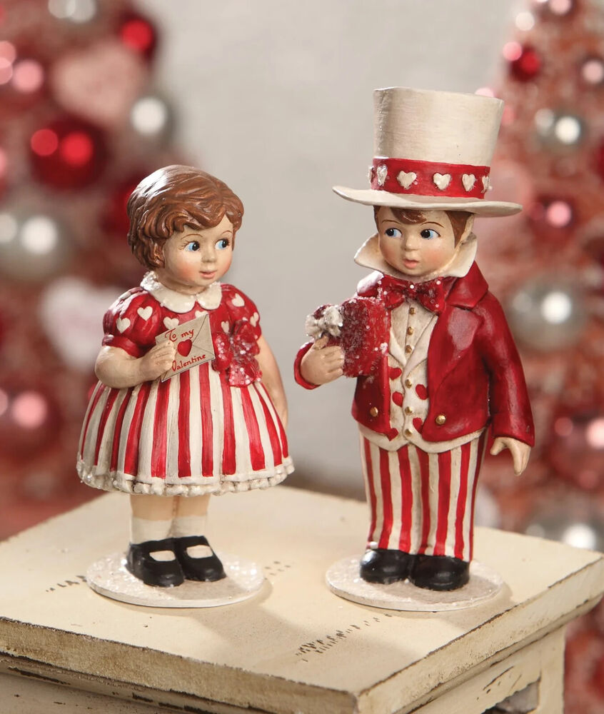 Bethany Lowe Valentine Sweethearts Figurines ~~  Set of 2 ~~