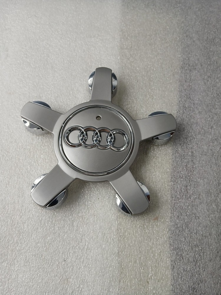 Audi A3 Q5 S3 SQ5 A4 A6 OEM Silver Wheel Center Cap Cover 8R0.601.165