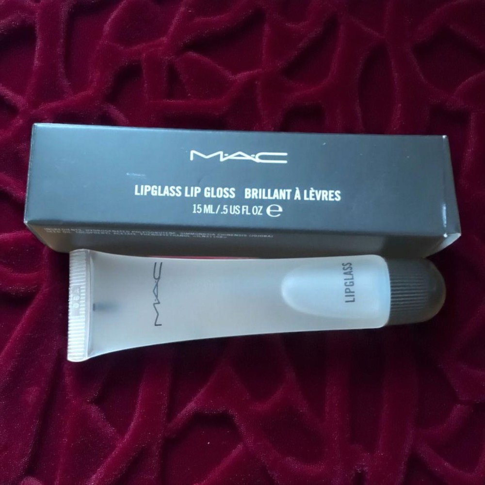 MAC Brilliant Lip Gloss Shiny Finish Long-Lasting Cosmetics