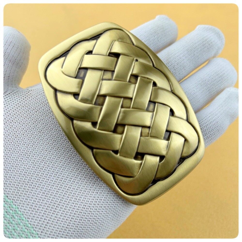 Solid Brass Retro Belt Buckle for Men & Women