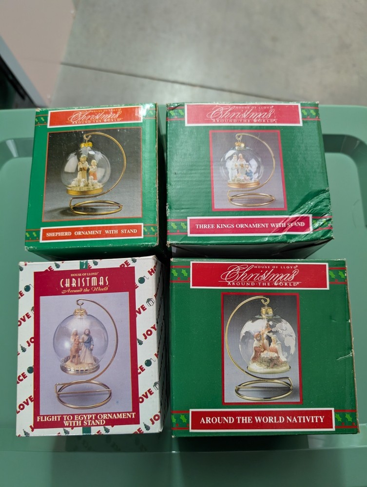 house of lloyd christmas around the world set of 4